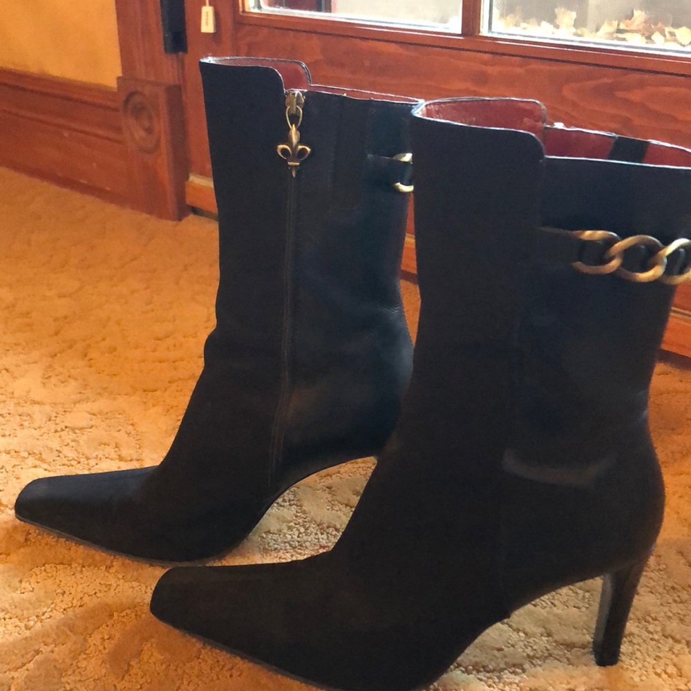 Donald Pliner  mid- calf booties.